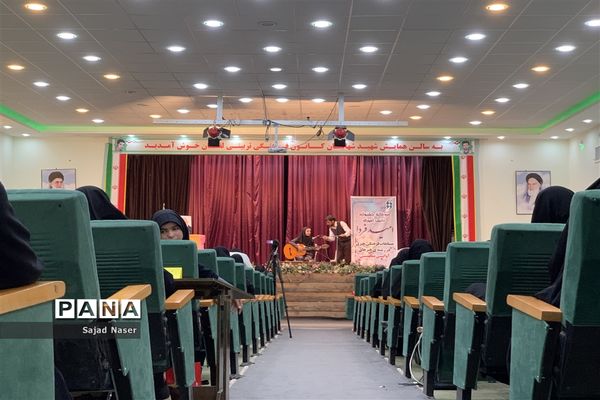 داوری آثار رشته هنرهای آوایی جشنواره فردا در شهرستان کاشمر