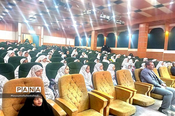 جشن عبادت دانش‌آموزان منطقه۱۲