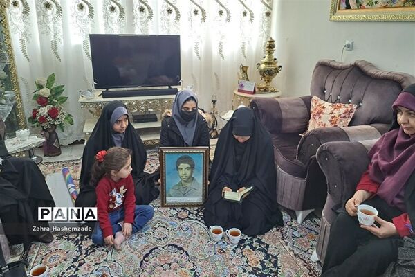 دیدار با خانواده شهدا به‌مناسبت گرامیداشت روز شهدا در شهرری