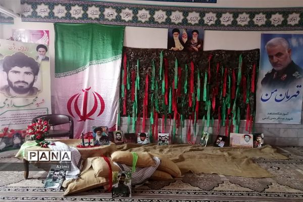 گرامیداشت روز شهدا در مدرسه شاهد عبدالرحمن آدمی در ابرکوه