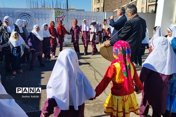 جشن نوروز و چهارشنبه سوری در دبستان حضرت زهرا (س)‌یک رودهن
