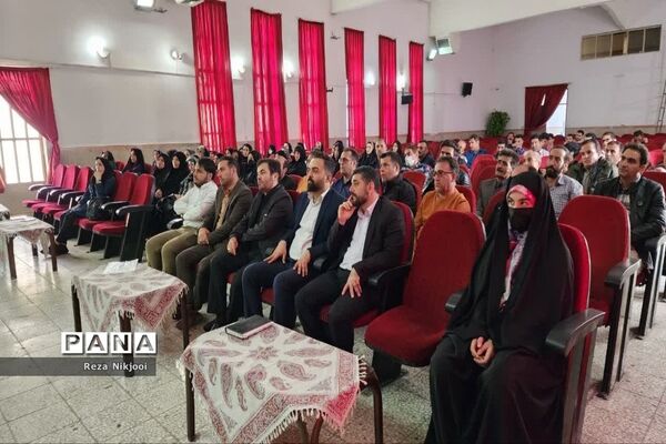 نشست توجیهی چهارشنبه سوری بی خطر ویژه سرایداران مدارس ناحیه یک بهارستان