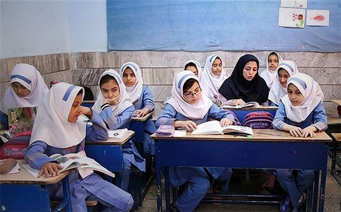 عدم صداقت باعث بی‌اعتمادی و خدشه دار شدن رابطه‌ بین معلم و دانش‌آموزان می‌شود