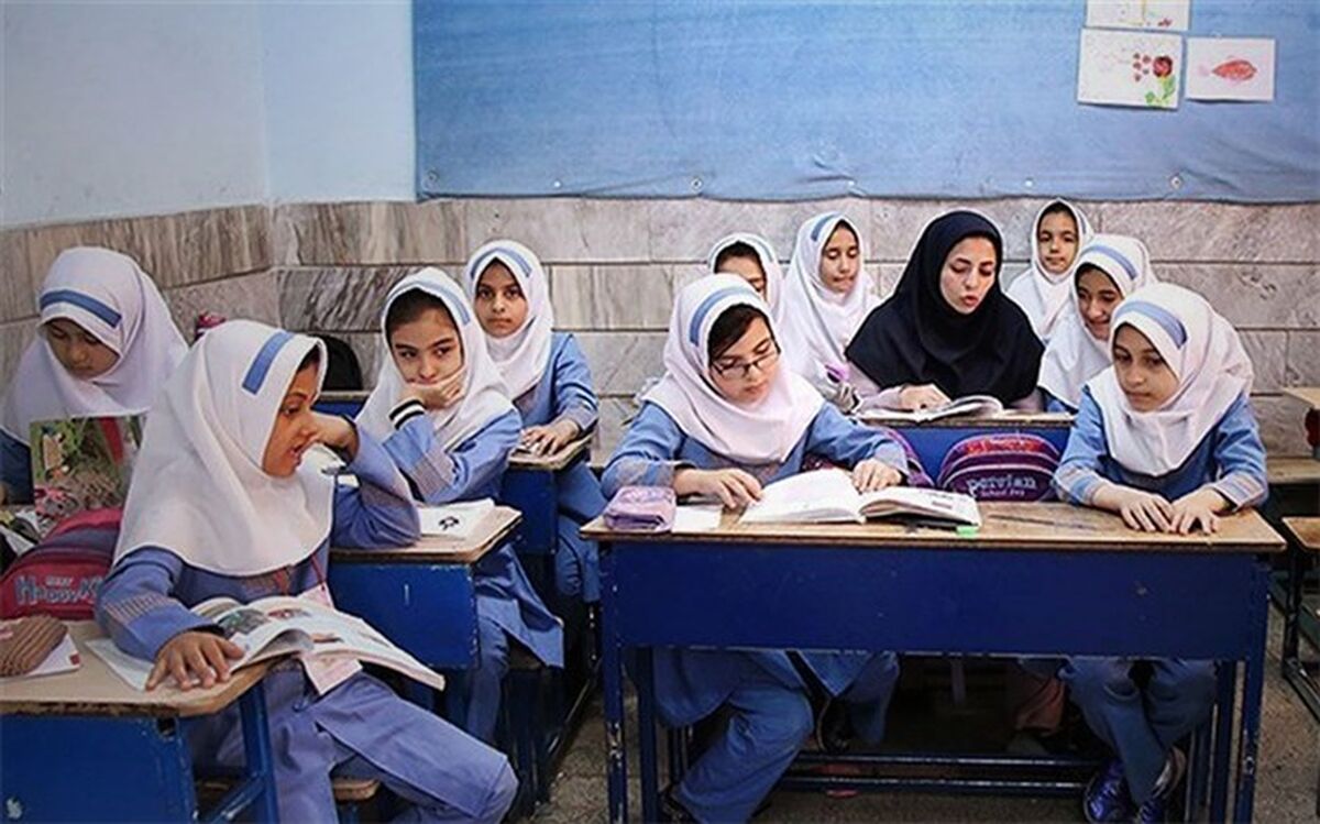 عدم صداقت باعث بی‌اعتمادی و خدشه دار شدن رابطه‌ بین معلم و دانش‌آموزان می‌شود