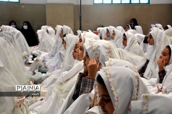 جشن تکلیف دختران فاطمی شهرستان خمینی شهر