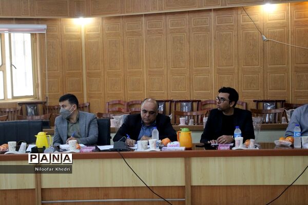 کارگاه آموزشی توانمند‌سازی کارشناسان ارزیابی عملکرد و پاسخگویی به شکایات آموزش و پرورش استان بوشهر