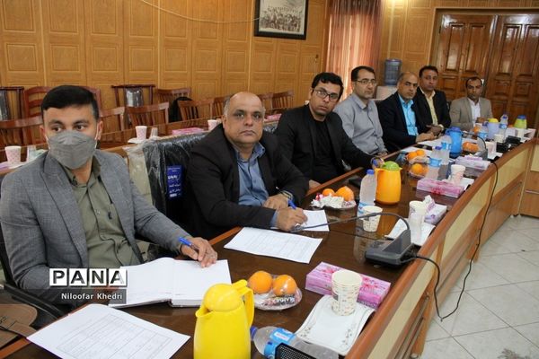 کارگاه آموزشی توانمند‌سازی کارشناسان ارزیابی عملکرد و پاسخگویی به شکایات آموزش و پرورش استان بوشهر