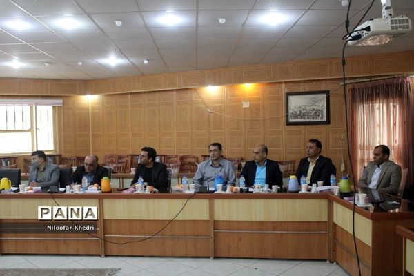 کارگاه آموزشی توانمند‌سازی کارشناسان ارزیابی عملکرد و پاسخگویی به شکایات آموزش و پرورش استان بوشهر