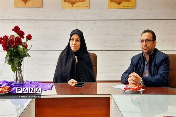 نشست صمیمی و تقدیر از  راهبران گروه‌های آموزشی آموزش و پرورش ملارد