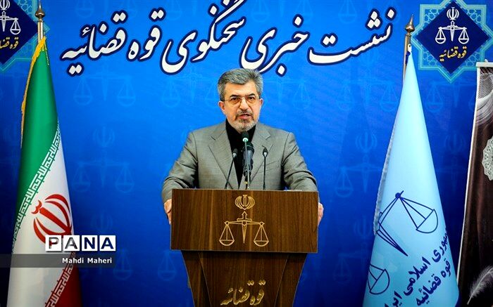 بازداشت ۸ نفر در رابطه با مسمومیت‌های اخیر دانش‌آموزان