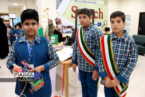 نمایشگاه جابربن حیان دبستان شهید کاوه شهرستان بوشهر