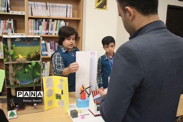 نمایشگاه جابربن حیان دبستان شهید کاوه شهرستان بوشهر
