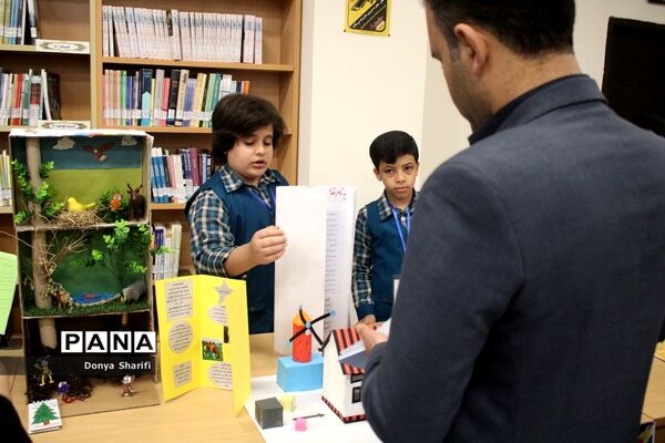 نمایشگاه جابربن حیان دبستان شهید کاوه شهرستان بوشهر
