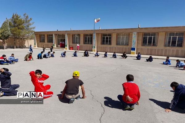 اجرای طرح همتا در مدارس ابتدایی آباده