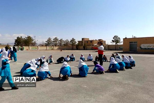 اجرای طرح همتا در مدارس ابتدایی آباده