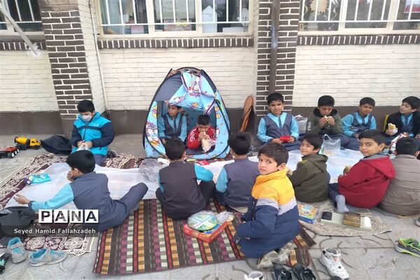 اردوی درون مدرســه‌ای دبستان قاسم ابن الحسن ناحیه یک یزد