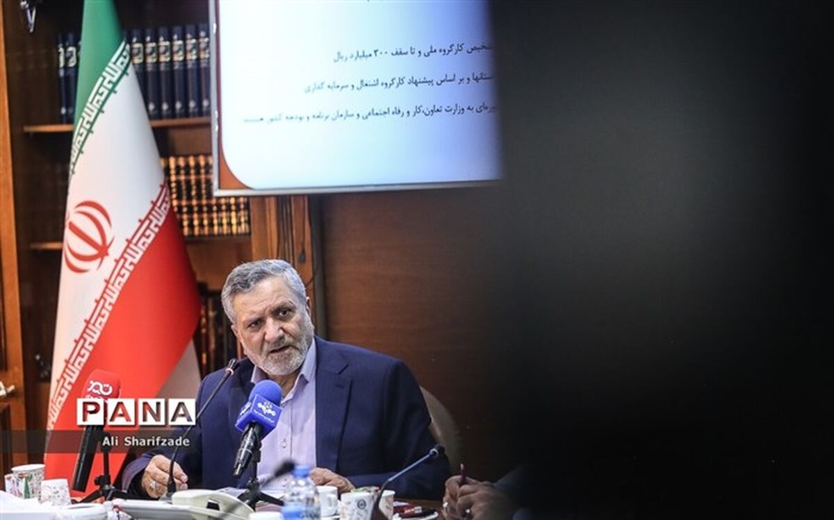 ایجاد اشتغال پایدار حق مرزنشین‌ها است