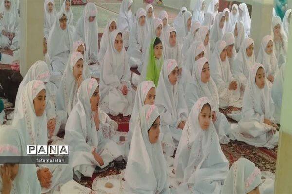 برگزاری مرحله دوم آیین با شکوه جشن فرشته‌ها دانش‌آموزان دختر شهرستان فیروزکوه