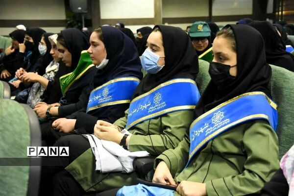 آیین تنفیذ احکام شهرداران مدارس منطقه ۱۴