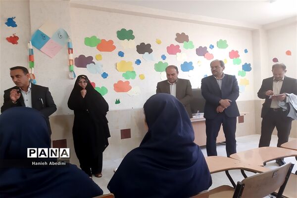 اعتکاف علمی تحصیلی دانش‌آموزان ناحیه سه شیراز