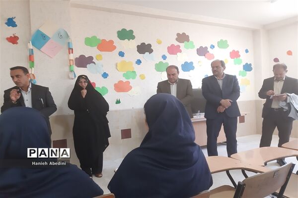 اعتکاف علمی تحصیلی دانش‌آموزان ناحیه سه شیراز
