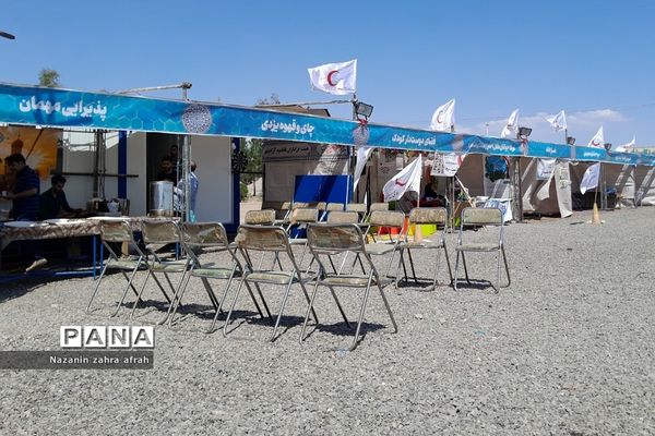 برپایی نوروزگاه‌ در محور یزد - کرمان توسط استانداری یزد