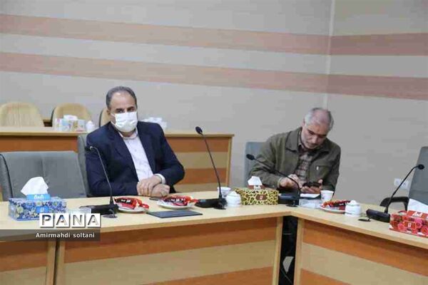 جلسه هماهنگی  آماده سازی هزار بسته معیشتی برای ماه مبارک رمضان