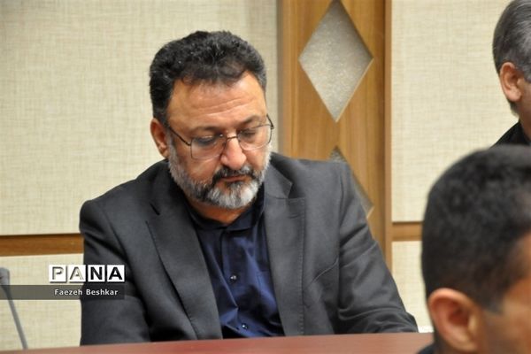 تجلیل و تقدیر از ورزشکاران مدال آور در ساری