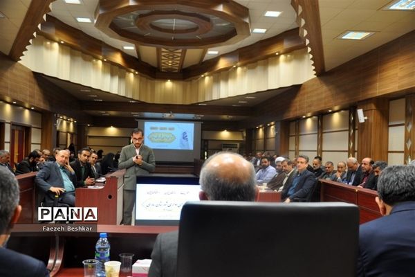 تجلیل و تقدیر از ورزشکاران مدال آور در ساری