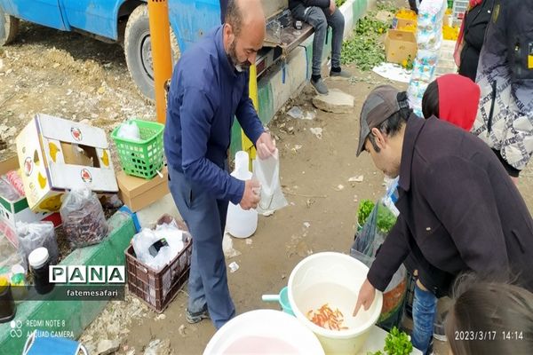حال و هوای بازار فیروزکوه در واپسین روزهای سال ۱۴۰۱