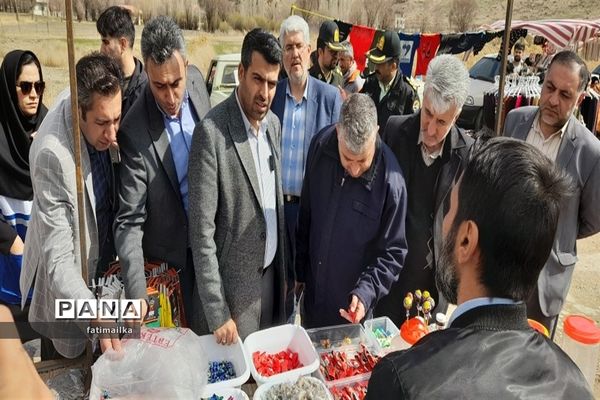 بازدید مسئولان شهرستان فیروزکوه از بازار عید