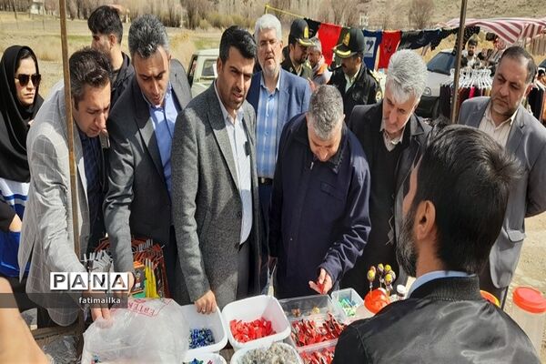 بازدید مسئولان شهرستان فیروزکوه از بازار عید