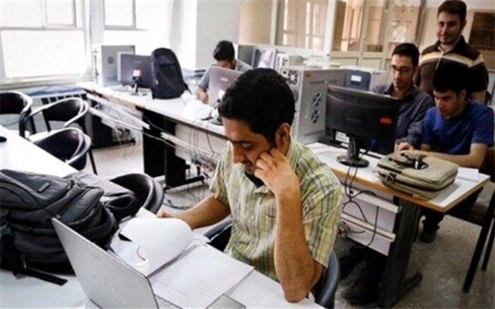 کسب و کارهای دیجیتال تا چه میزان در ایجاد بازار کار برای دانش‌آموزان موثر هستند؟