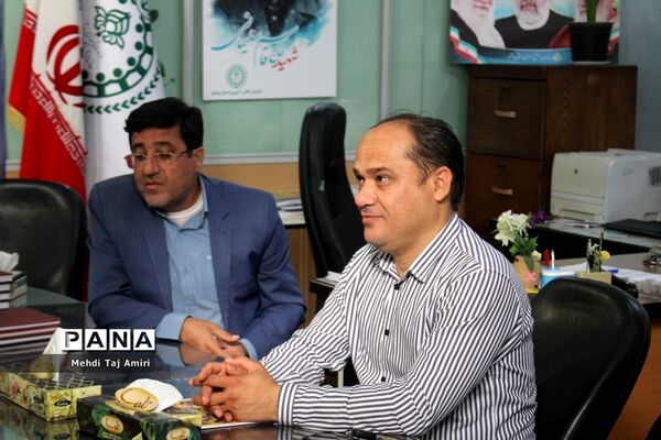 جلسه برنامه‌ریزی سازمان دانش‌آموزی استان بوشهر