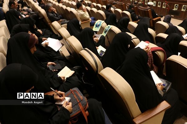 کارگاه داستان‌نویسی دفاع مقدس در قم