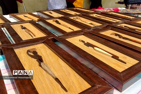 نمایشگاه نوروزی هنرهای سنتی و صنایع‌دستی شمیرانات