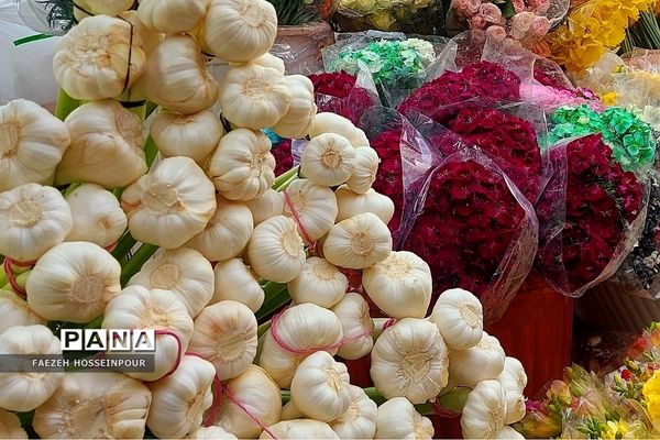 حال و هوای پایانی سال در بازار تجریش تهران