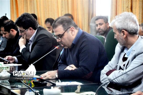 جلسه شورای اداری آموزش و پرورش ناحیه 2 ساری