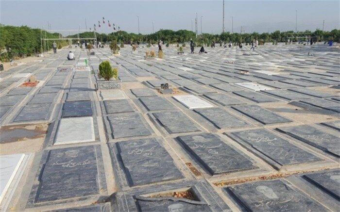 بهشت زهرا(س) در شب سال تحویل باز است
