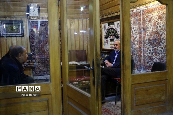 یک قدم مانده به عید در تبریز