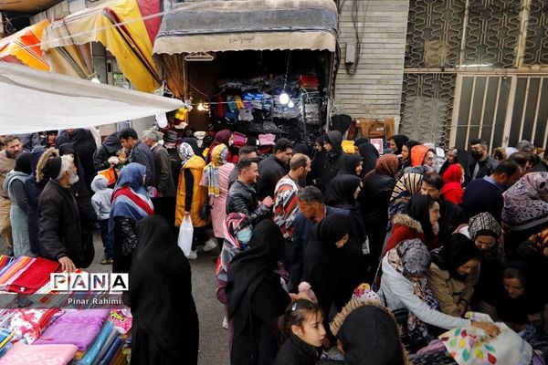 یک قدم مانده به عید در تبریز