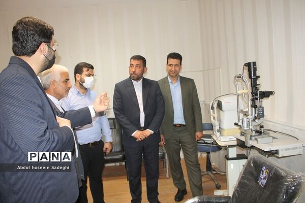 بازدید مدیرکل آموزش و پرورش استان بوشهر از درمانگاه شهدای فرهنگیان بوشهر