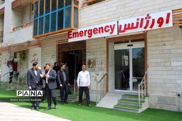 بازدید مدیرکل آموزش و پرورش استان بوشهر از درمانگاه شهدای فرهنگیان بوشهر