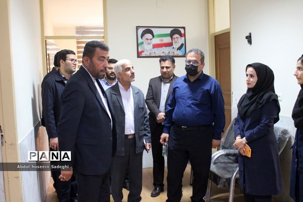 بازدید مدیرکل آموزش و پرورش استان بوشهر از درمانگاه شهدای فرهنگیان بوشهر