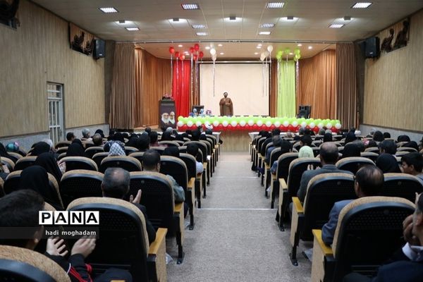 جشن خانوادگی معاونان پرورشی فعال مدارس مشهد در زمینه اردویی