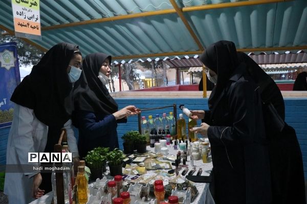 جشن خانوادگی معاونان پرورشی فعال مدارس مشهد در زمینه اردویی