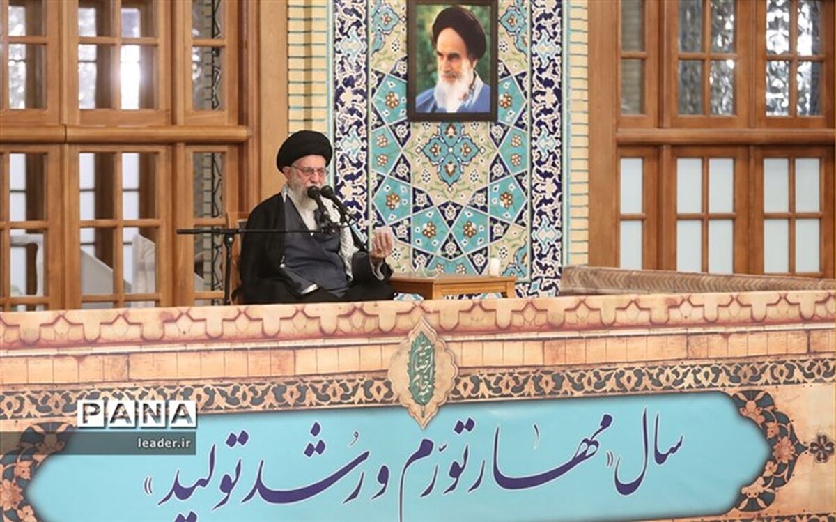 تحول یعنی رفع نقاط معیوب؛ منظور دشمن از دگرگونی تغییر هویت جمهوری اسلامی است