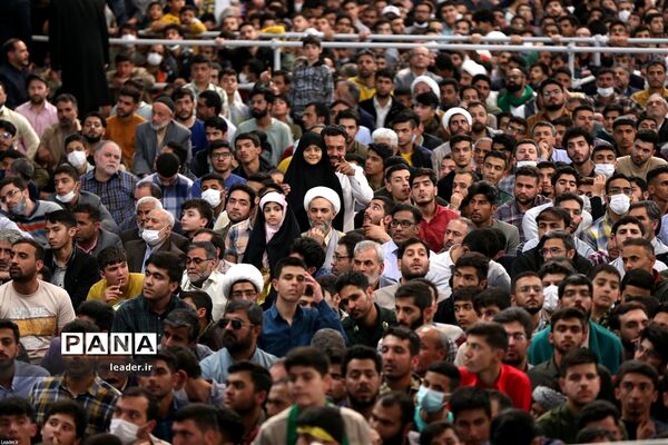 سخنرانی رهبر معظم انقلاب اسلامی در اجتماع زائران و مجاوران حرم مطهر رضوی