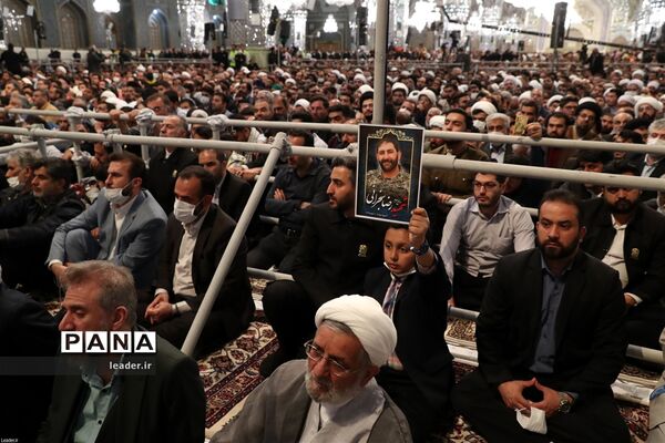 سخنرانی رهبر معظم انقلاب اسلامی در اجتماع زائران و مجاوران حرم مطهر رضوی