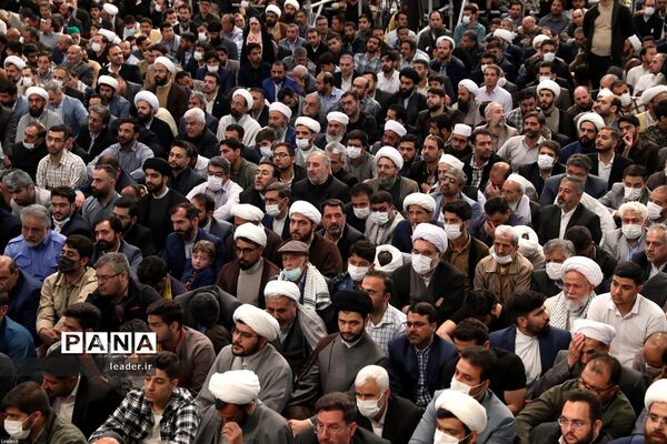 سخنرانی رهبر معظم انقلاب اسلامی در اجتماع زائران و مجاوران حرم مطهر رضوی